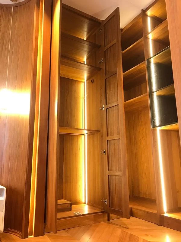 皇太子缅甸柚木全屋定制，告诉你衣柜要不要做到顶